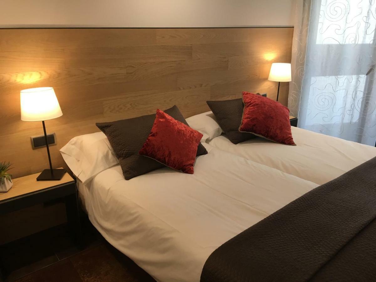 Hotel Calabria Ла-Гаррига Экстерьер фото